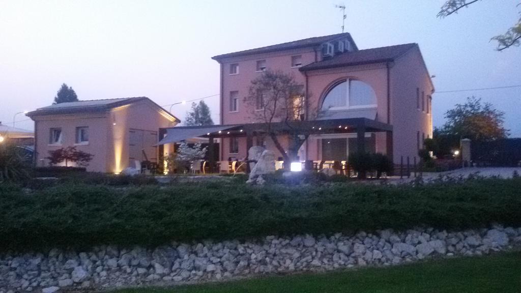 Agrialloggi La Palazzina Curtarolo Exterior foto